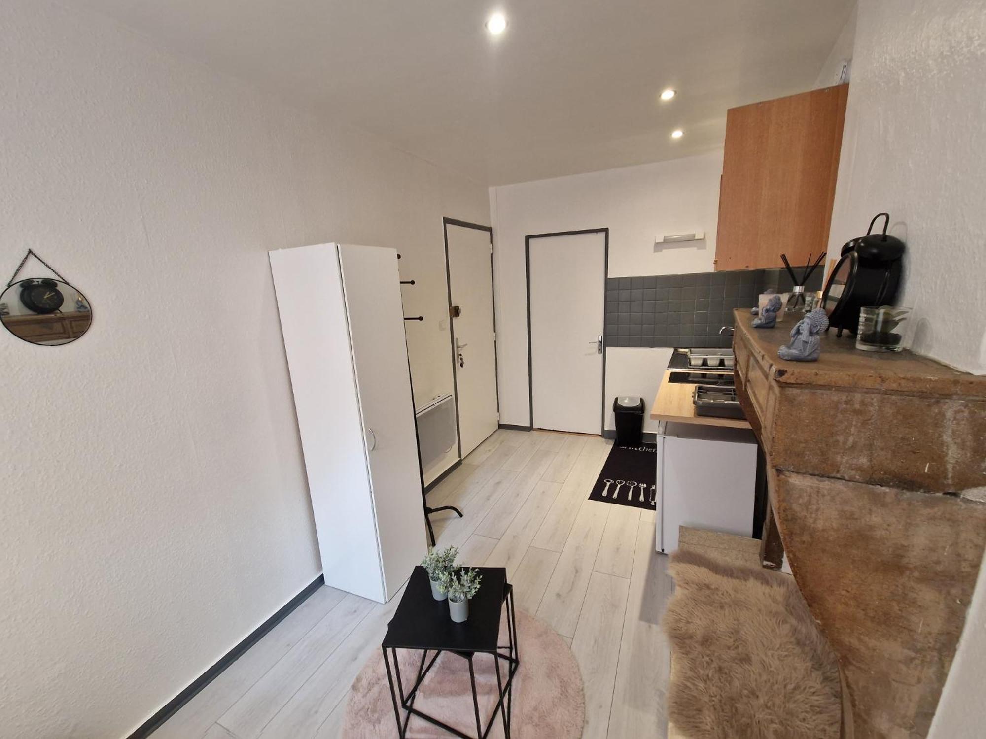 Le Cocon Apartment Besancon Exterior photo